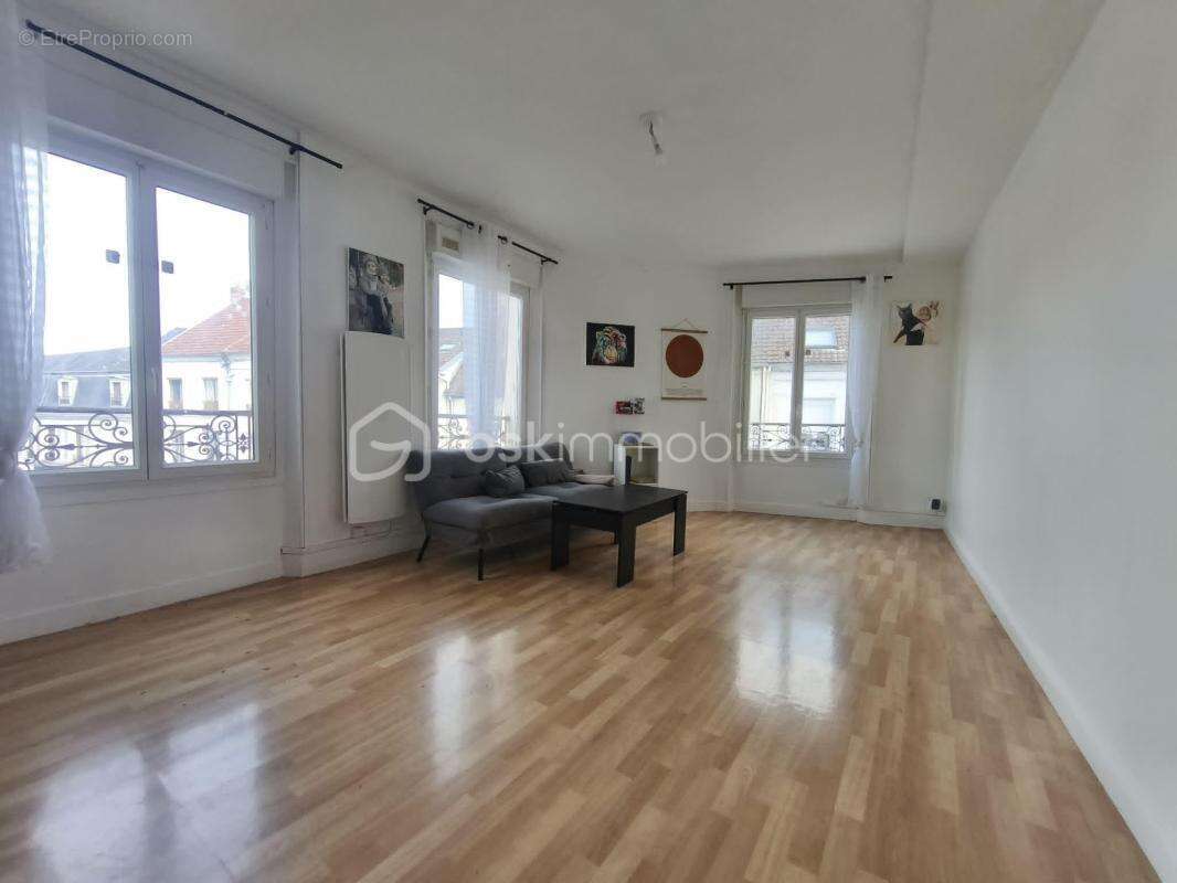 Appartement à MONTMIRAIL