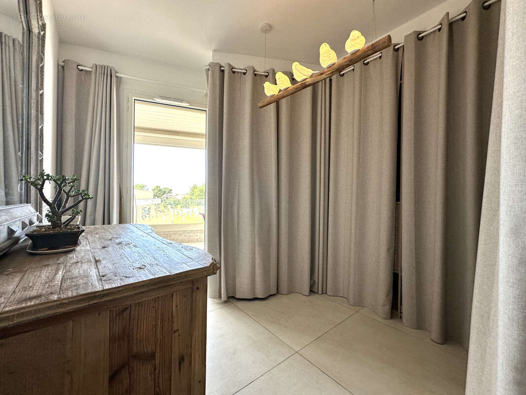 Appartement à CASTELNAU-LE-LEZ