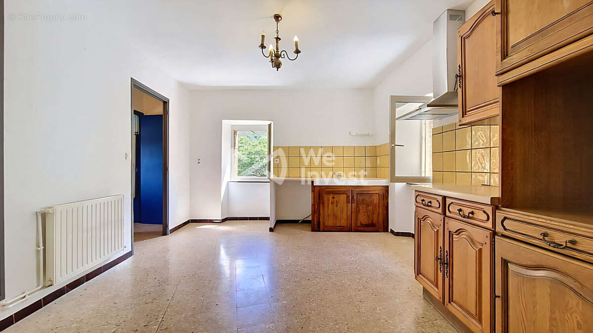 Appartement 141 m² à Gravieres  - photo 6