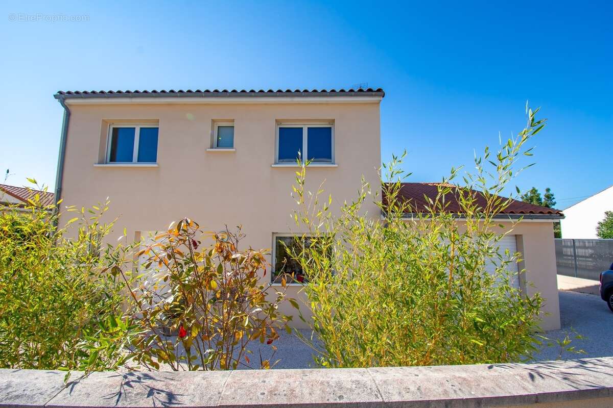 ROYAN – Maison familiale 4 chambres – - photo 23