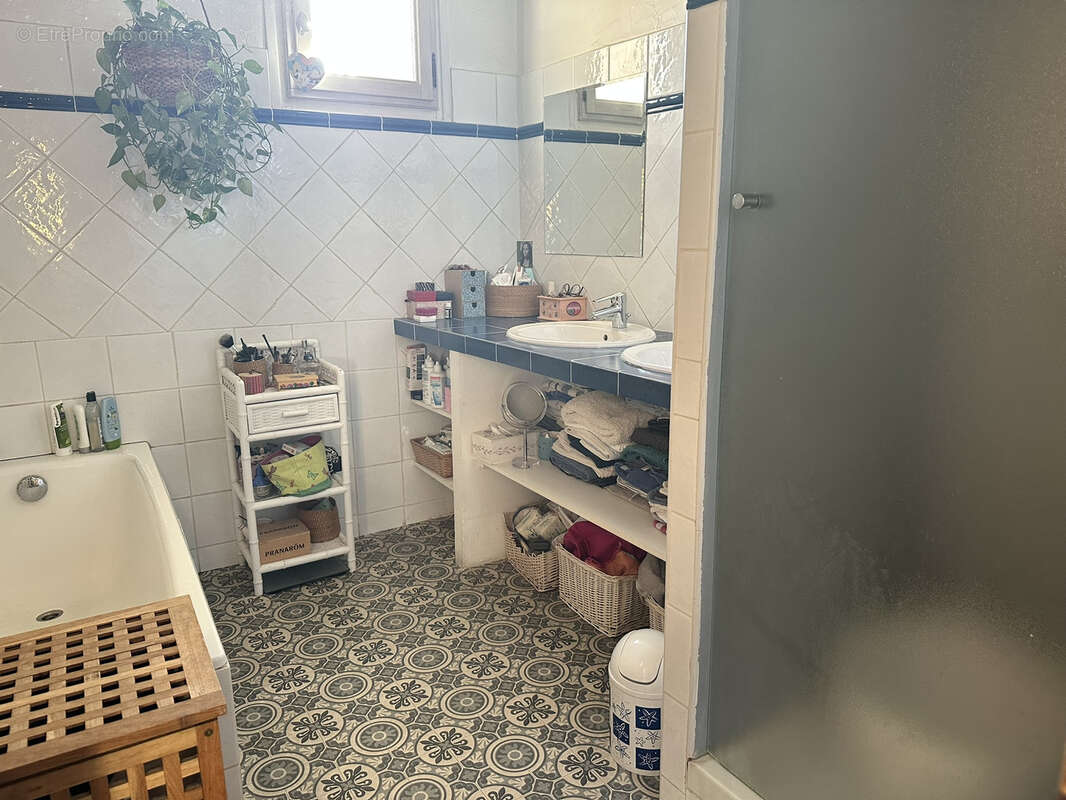 Appartement à VENCE