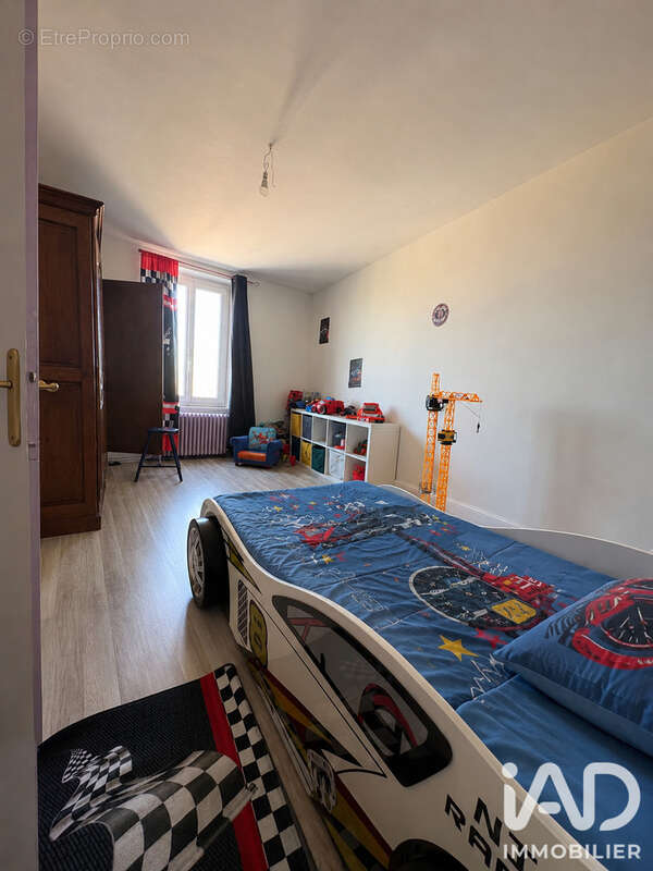 Photo 7