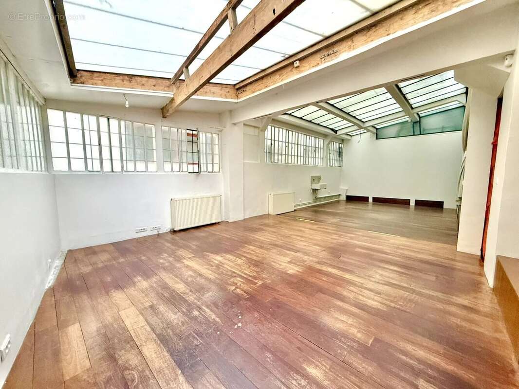 Appartement à PARIS-11E