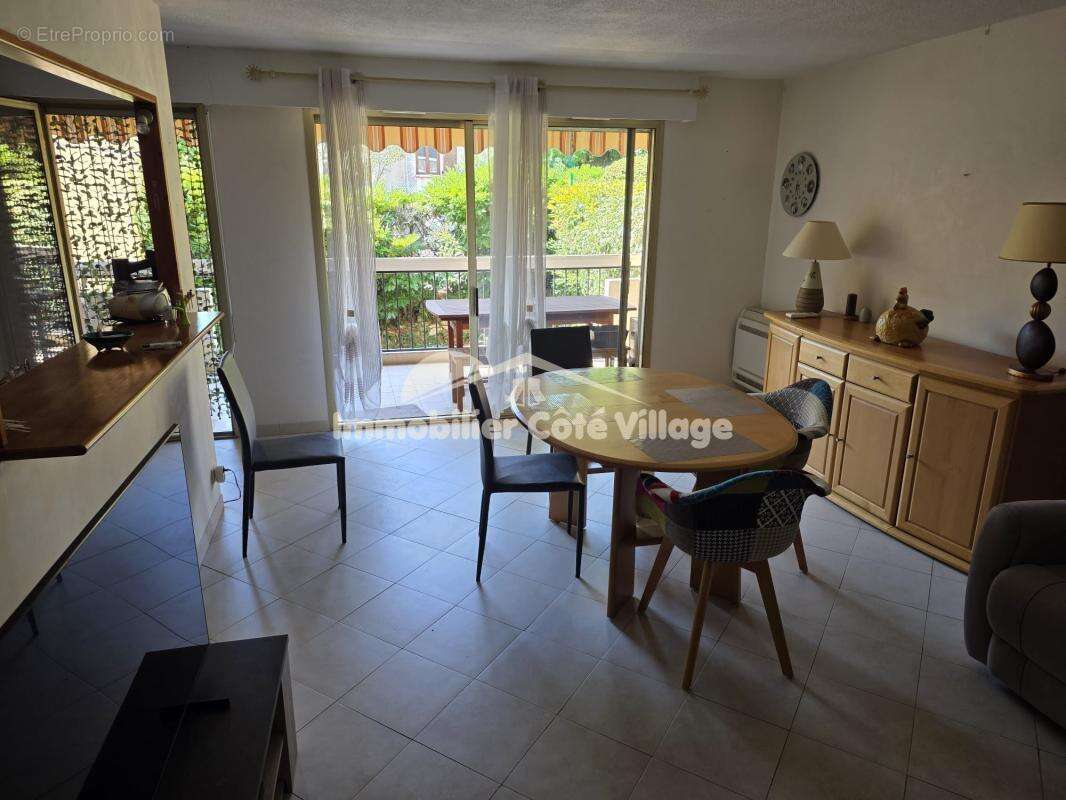 Appartement 3 pieces traversant  67m2 + Balcon 11.32 m2 quar - photo 2