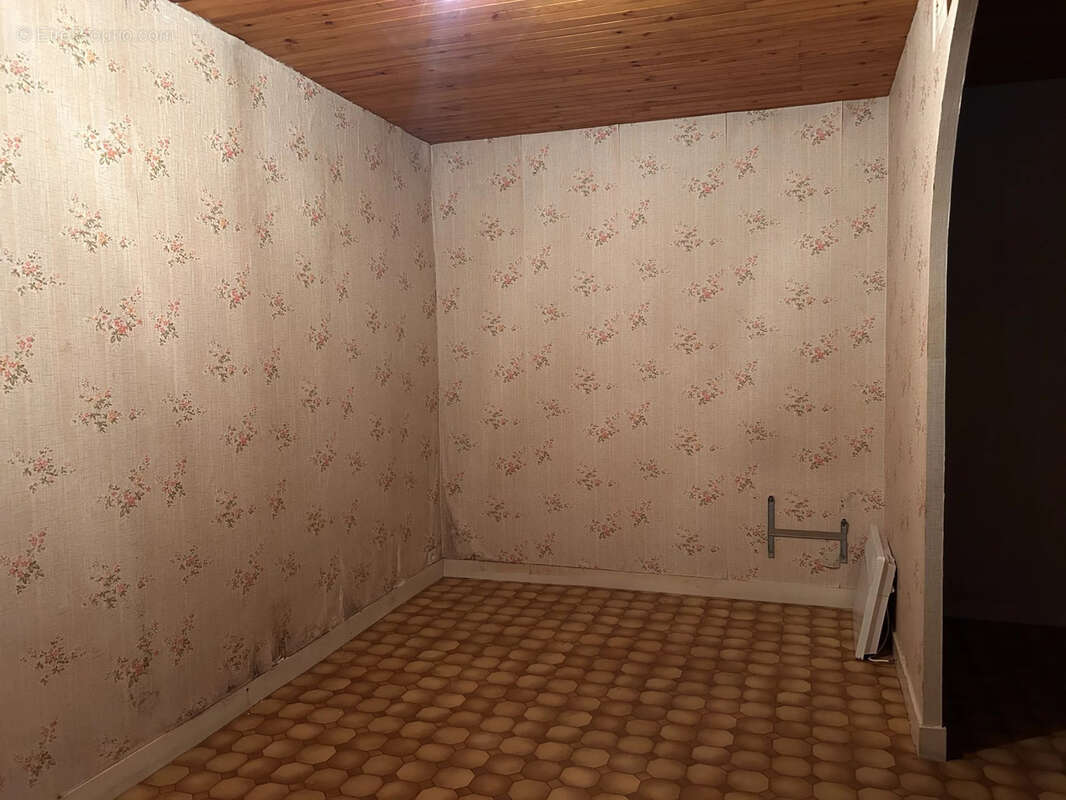 Maison à SAINT-GAULTIER