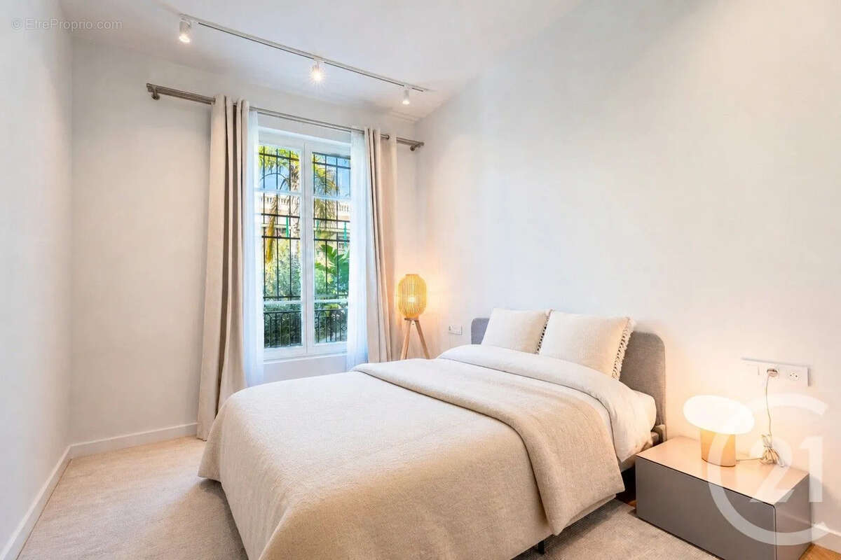 Appartement à BEAULIEU-SUR-MER