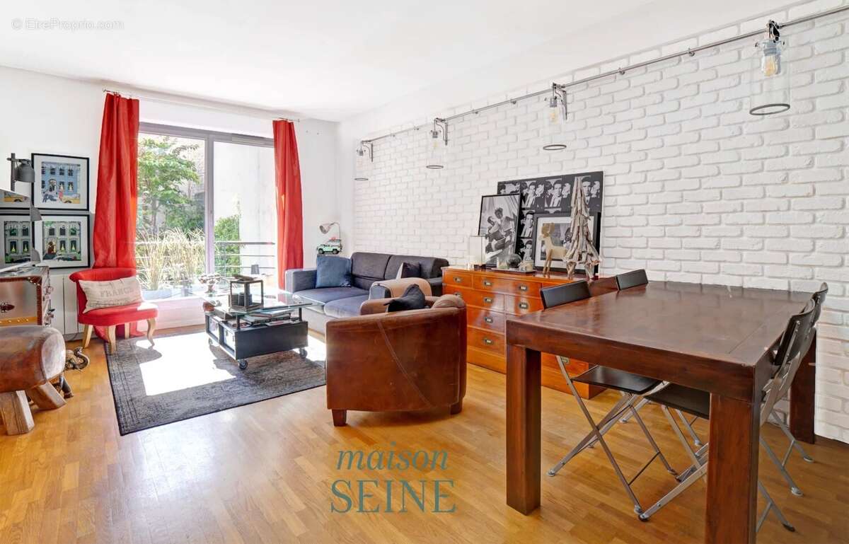 Appartement à LEVALLOIS-PERRET
