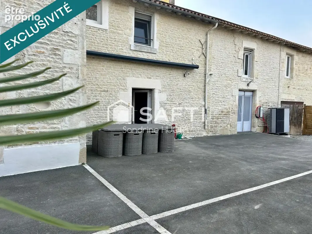 Photo 1 - Maison à SAINT-HILAIRE-LA-PALUD