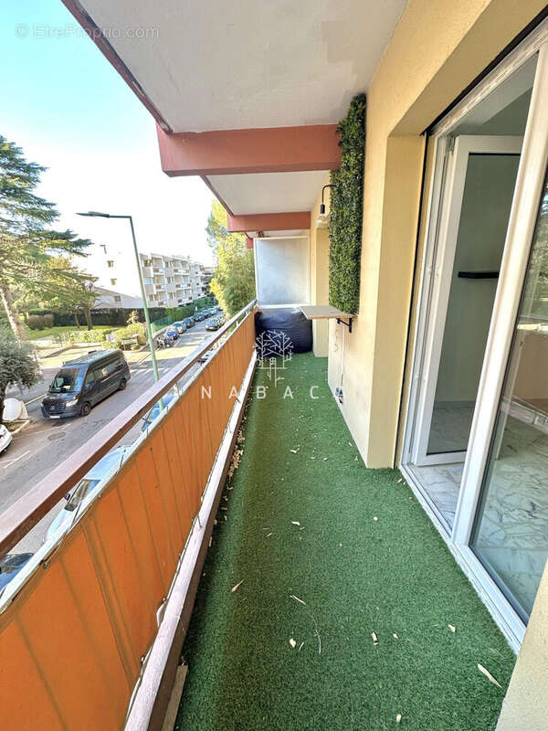 Appartement à LE CANNET