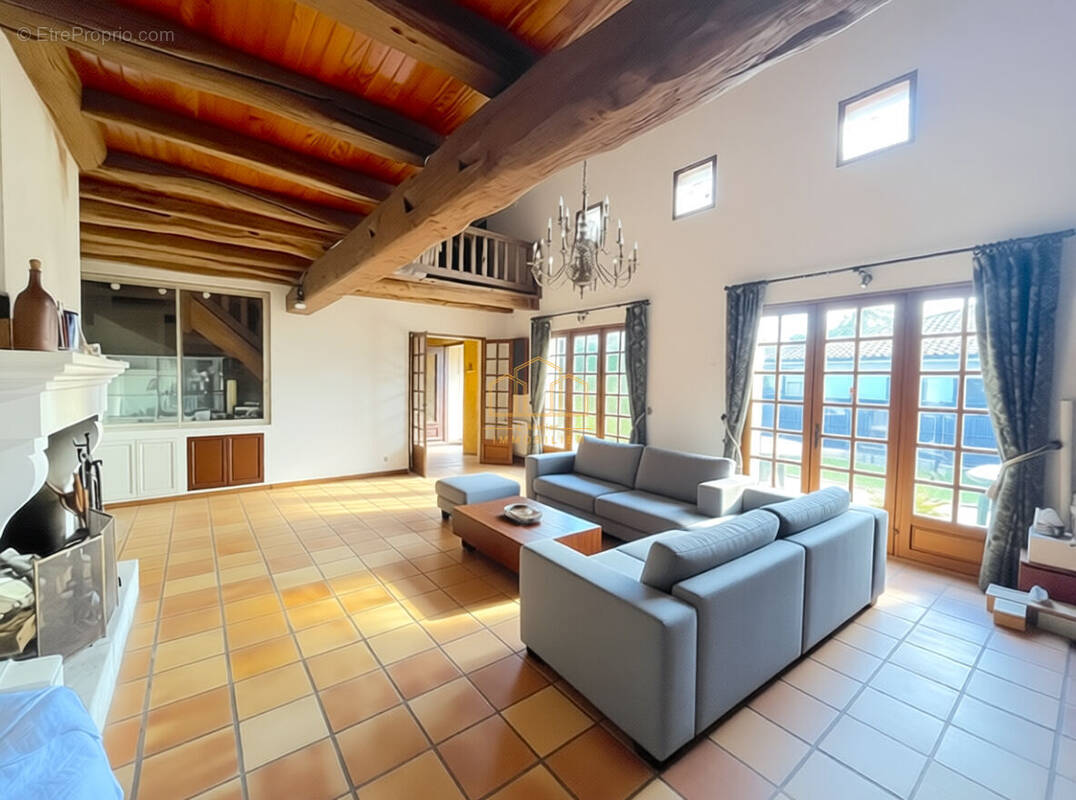 Maison à GUJAN-MESTRAS