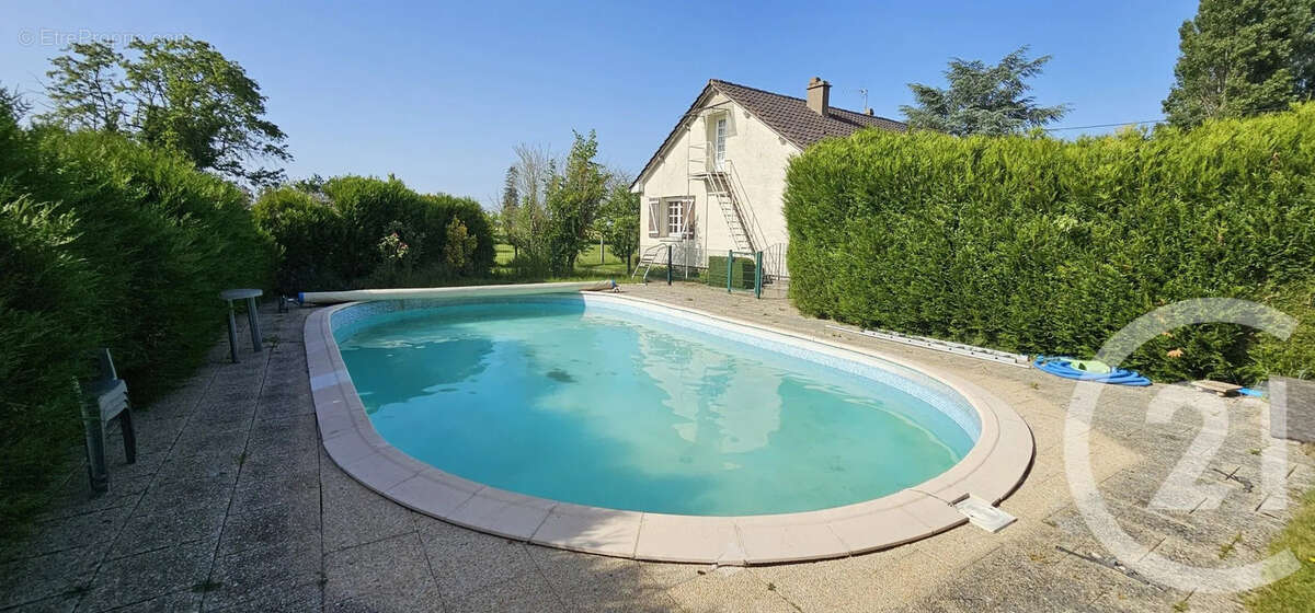 Maison à BONNEVAL
