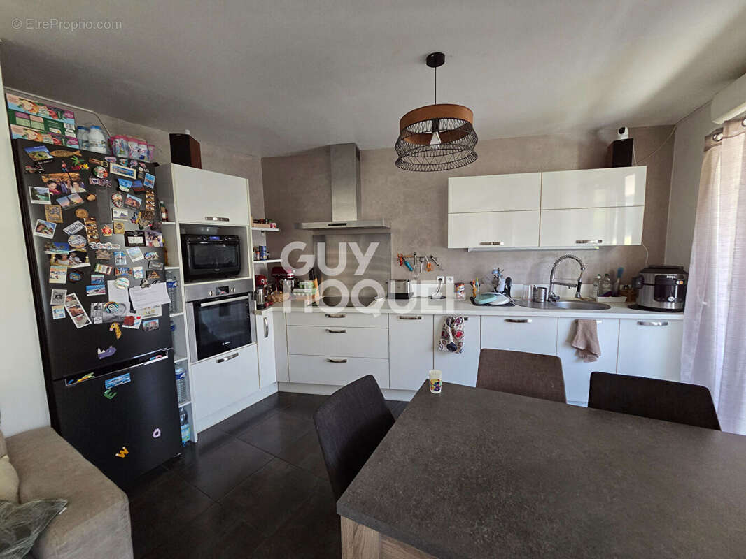 Appartement à SEPTEMES-LES-VALLONS