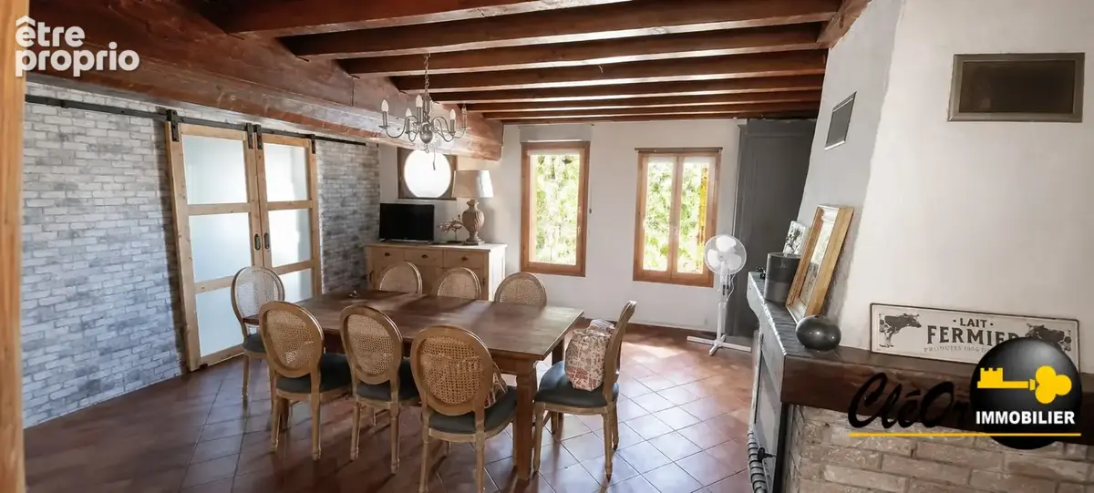 Maison 6 pièces 132 m² à vendre à Saint-Bonnet-En-Bresse (71310) - photo 3