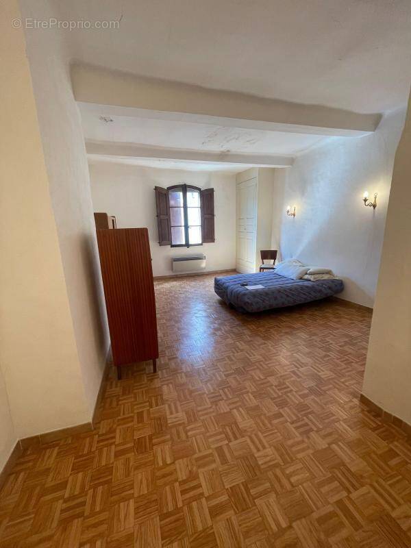 Maison à VALENSOLE