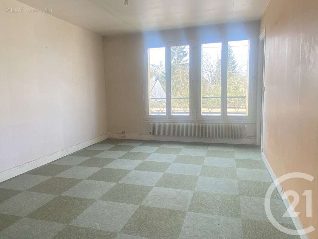 Photo 2 - Appartement à BEAUVAIS