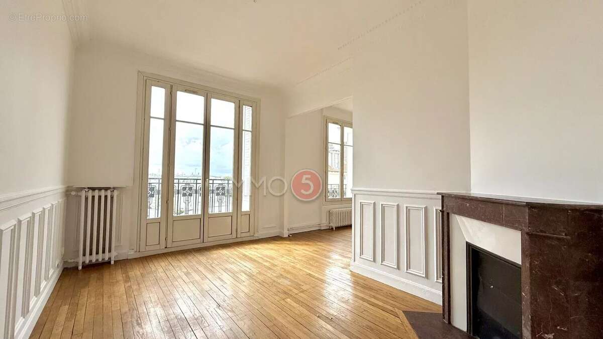 Appartement à LE RAINCY