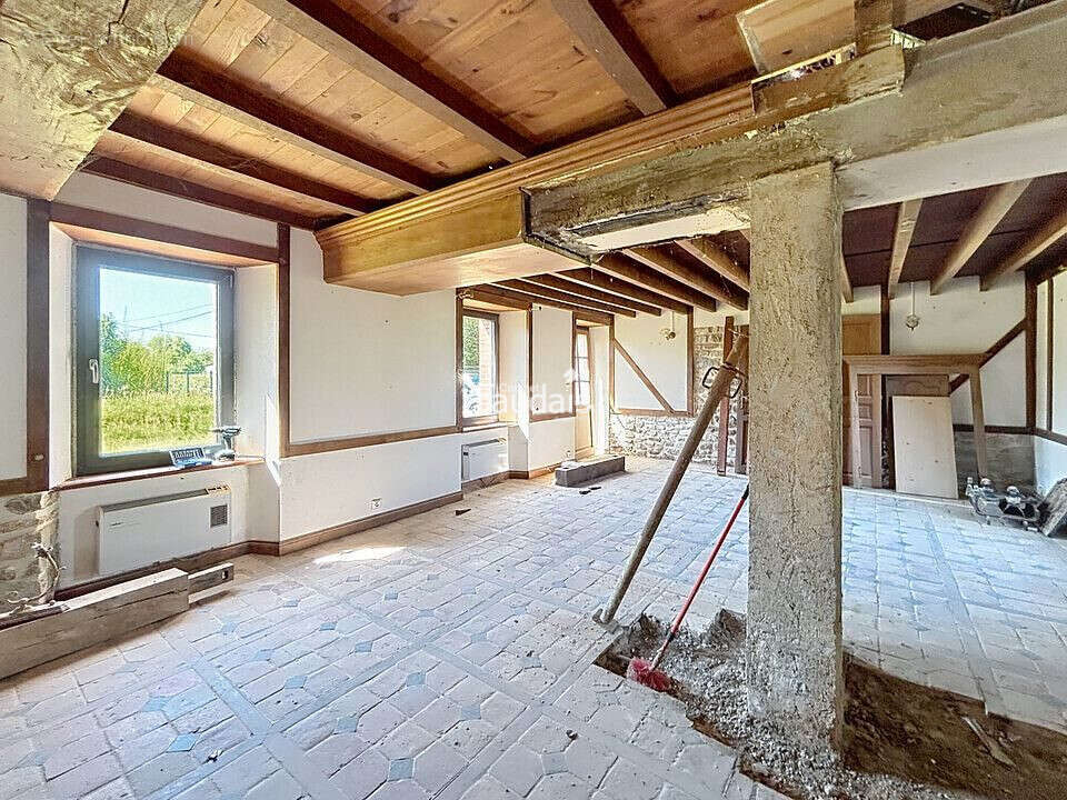 Maison 80 m² à Le Dezert  - photo 7