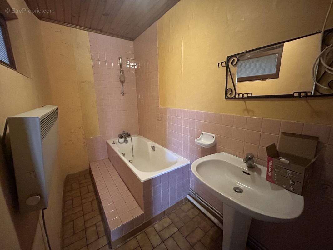 Maison à LE CATEAU-CAMBRESIS