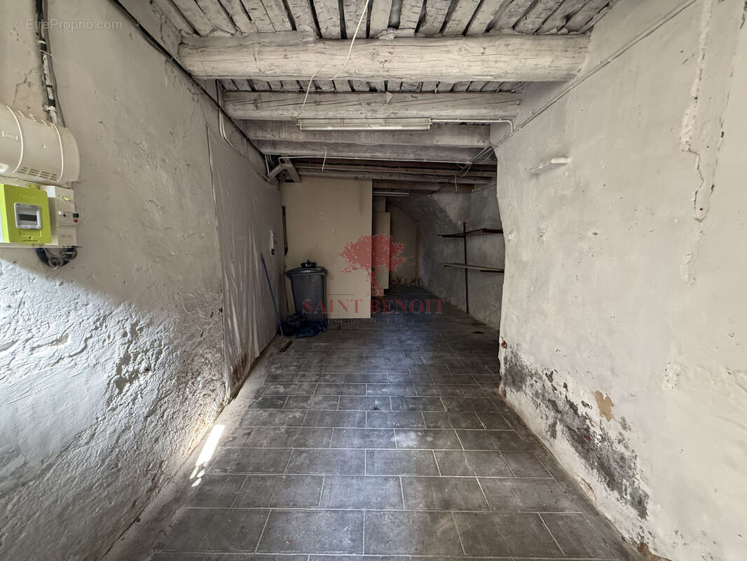 A vendre maison de village avec garage saint-saturnin de lucian - photo 13