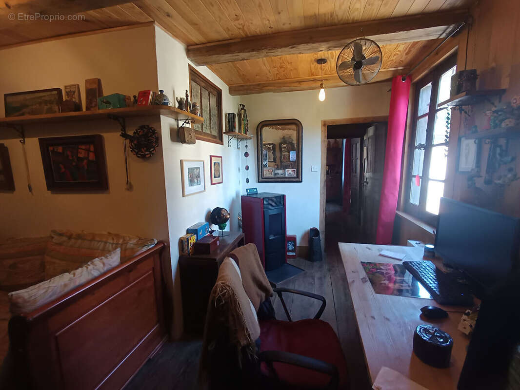 Maison à LACAZE