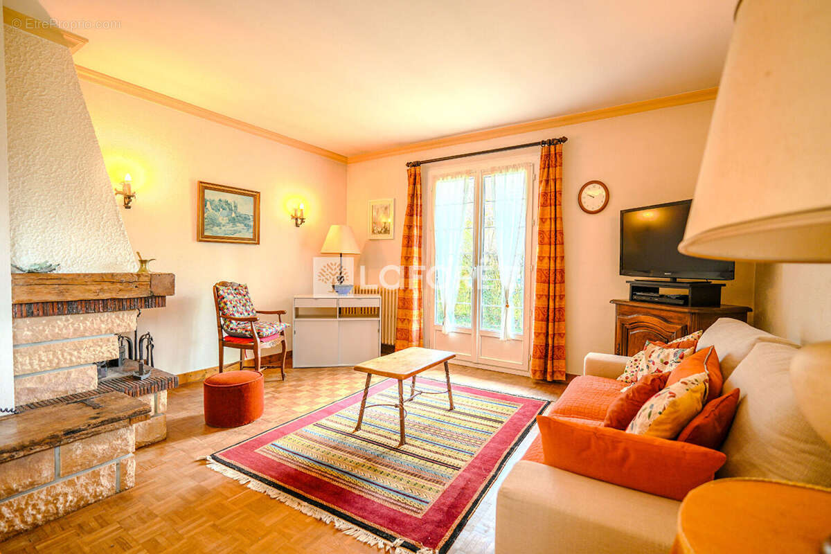 Maison Myans 5 pièce(s) 245 m2 utile - photo 8