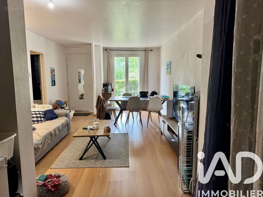 Photo 3 - Appartement à CONDAT-SUR-VIENNE