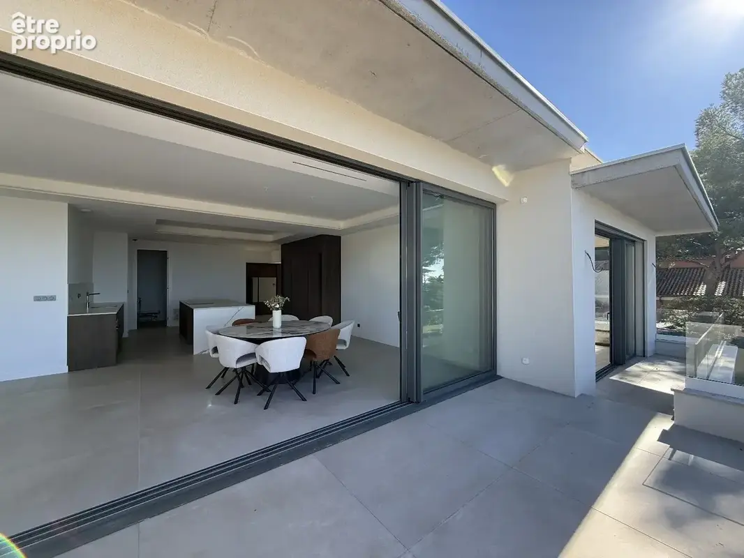 Côté bas Saint-Clair,  -maison d'architecte de plain-pied, neuve avec une vue mer - photo 6