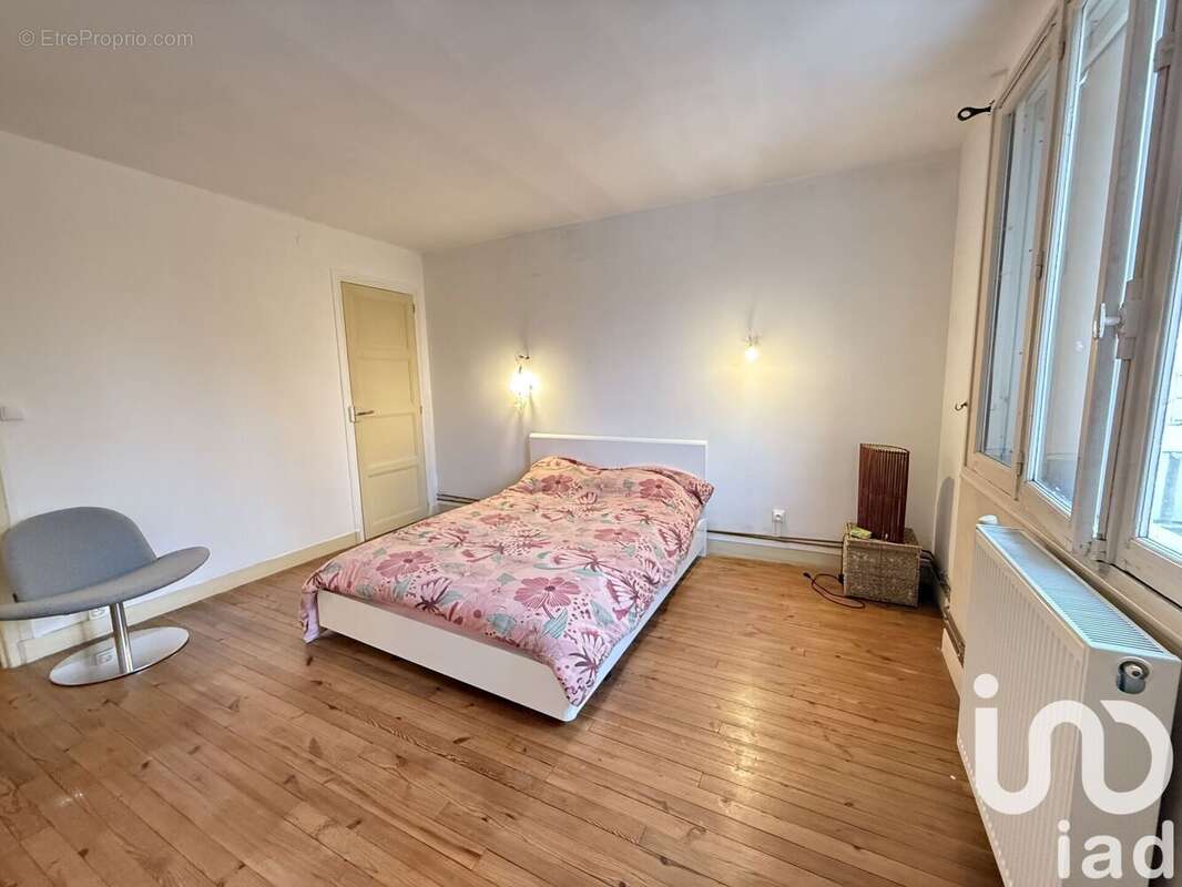Photo 2 - Maison à GERMIGNY-L'EVEQUE