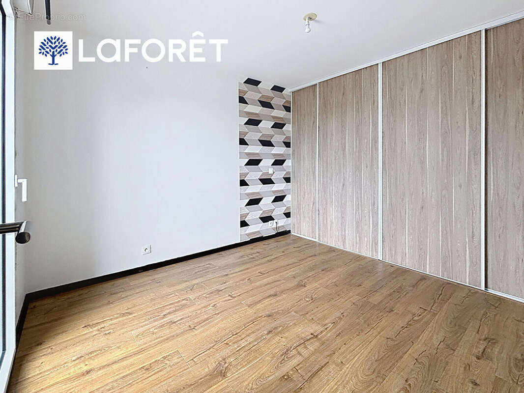 Appartement Lorient 4 pièce(s) 80m2 - photo 6