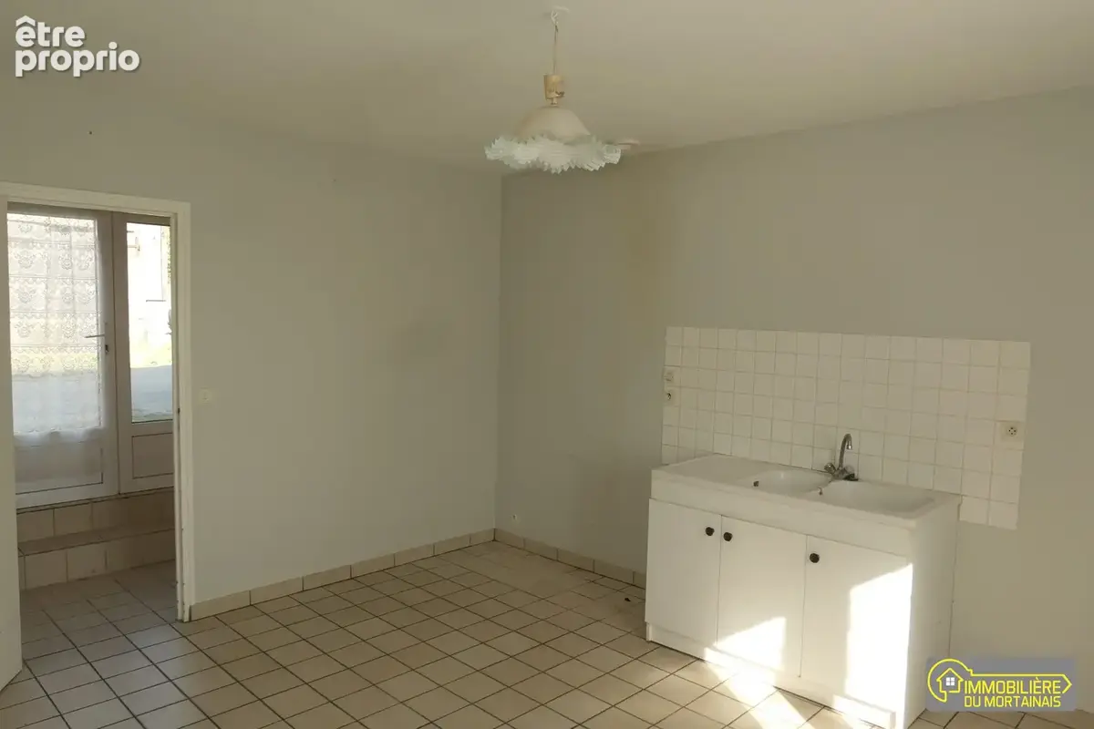 Maison 4 pièces 106 m² à vendre à Louvigne-Du-Desert (35420) - photo 3