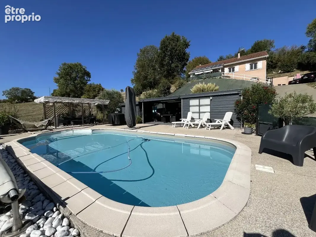 Photo Maison à Saint-Jean-De-Soudain au prix de 354 000€