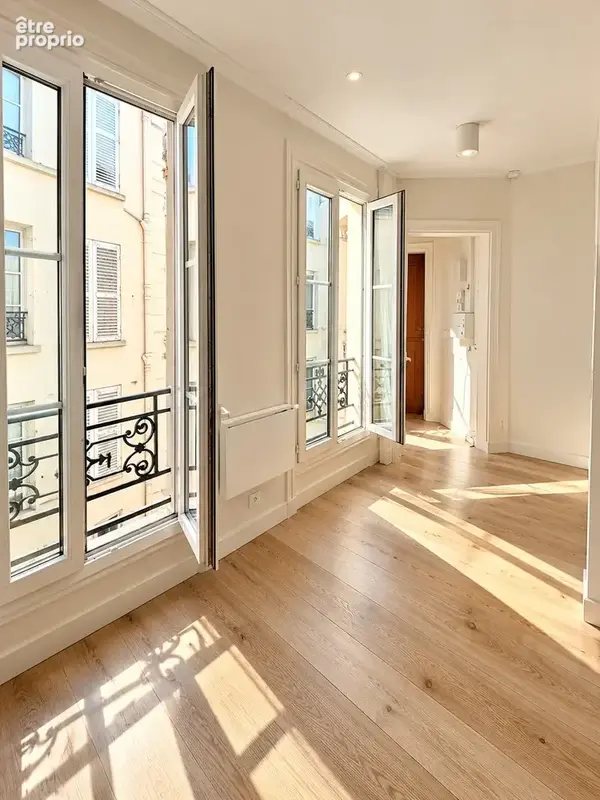 Paris 9e -  34 rue  claude rodier - 2 pieces -  lumineux au 5e étage - photo 5