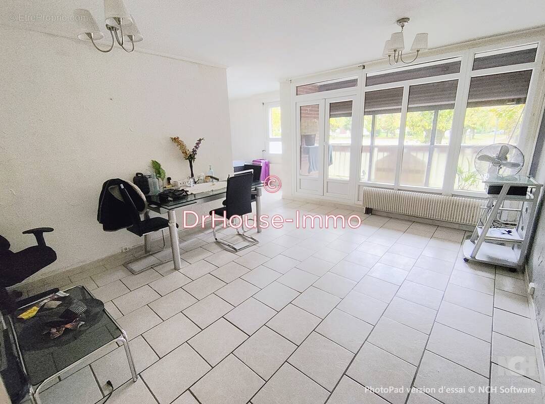 Appartement à SURVILLIERS