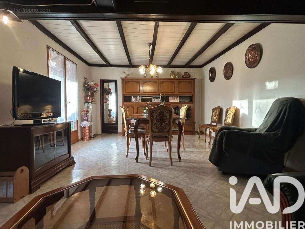 Photo 3 - Maison à SAINT-QUENTIN