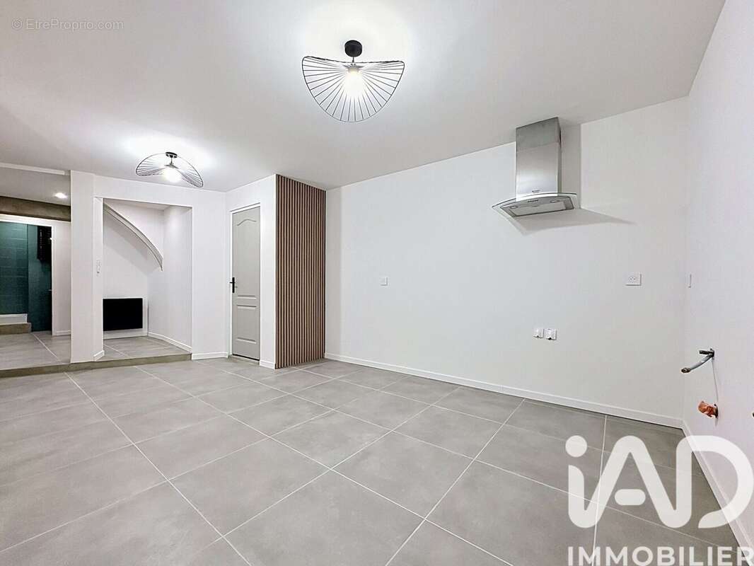 Appartement 82 m² à Cazouls-Les-Beziers  - photo 6