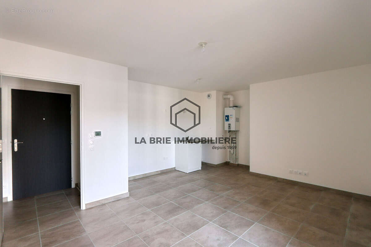 Appartement à CHENNEVIERES-SUR-MARNE