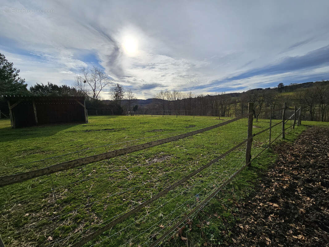 Maison à BOURGANEUF