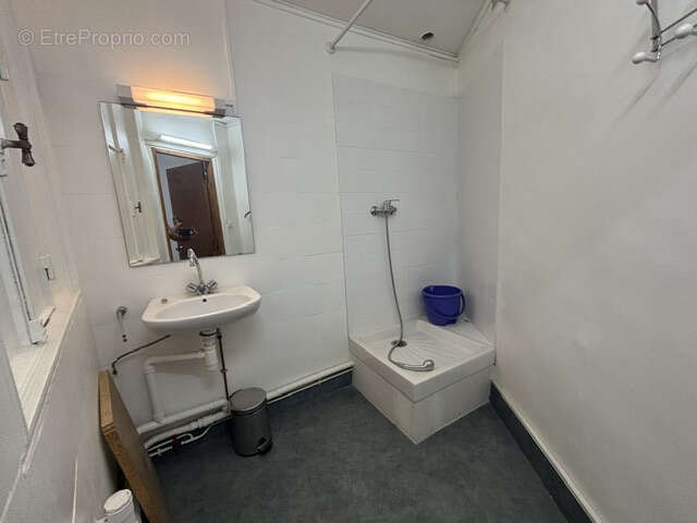 MONTPELLIER Rue Maguelone  C.V appart F6 de 128 m2 + cave 15 m2 - photo 8