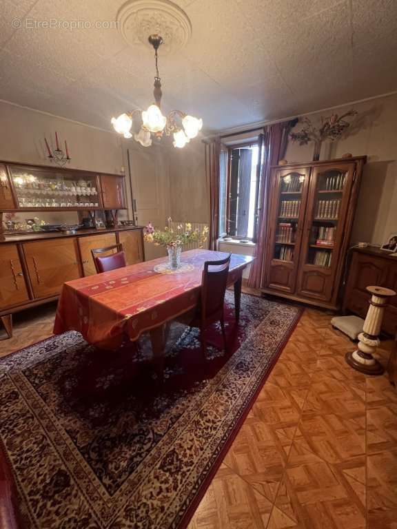 Appartement à LE CREUSOT