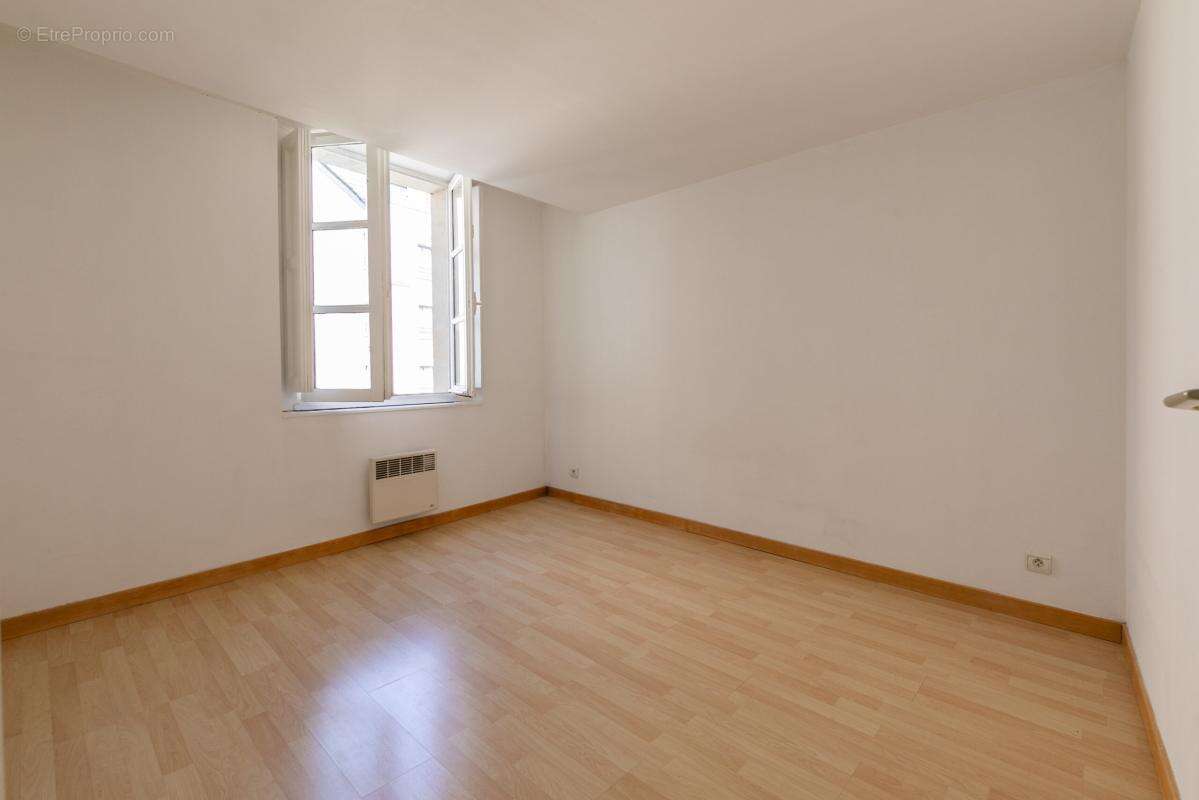 Appartement T3 en hypercentre - photo 4