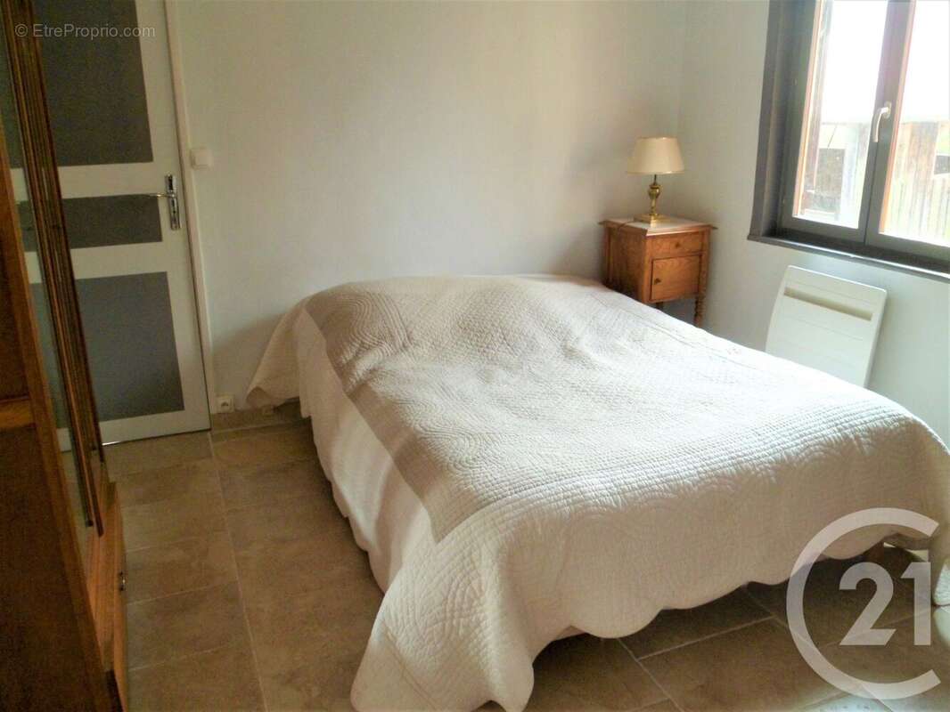 Maison à MONTREUIL-L'ARGILLE