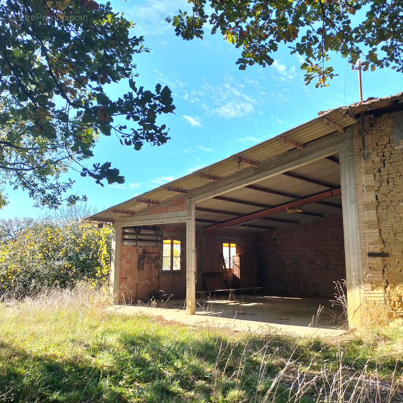 Maison à SAUVETERRE