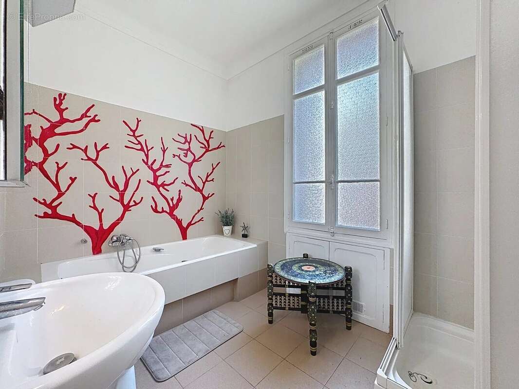 Maison de charme 180m2 centre jardin piscine parking - photo 15