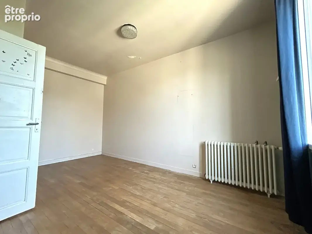 Maison de caractère 155 m² - Centre-bourg Montfort-sur-Meu - Terrain 660 m² - photo 8