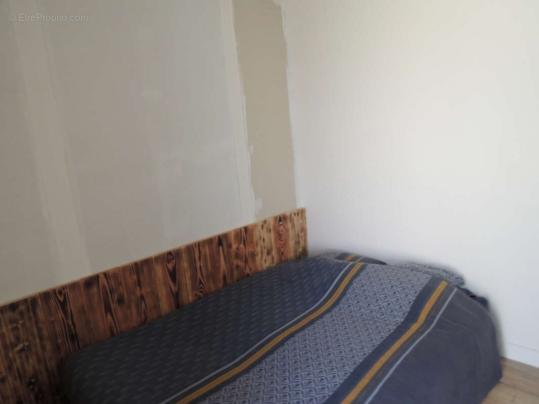 Maison à SAINTE-FLORENCE