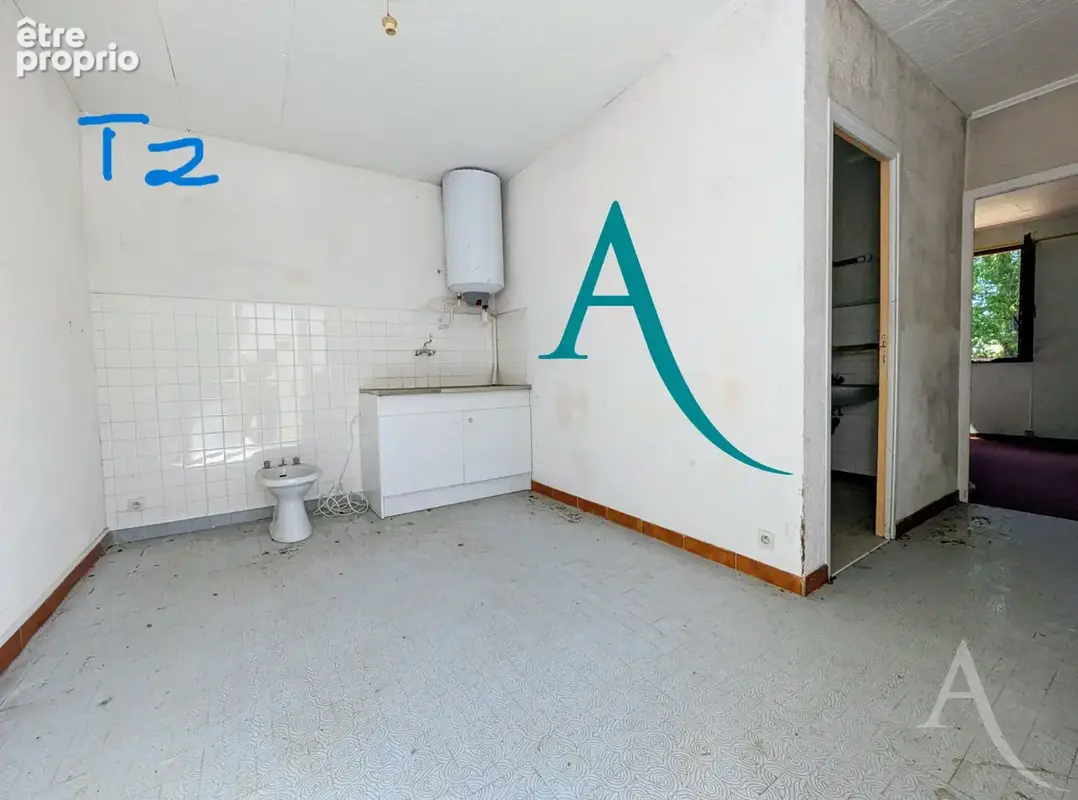 MAISON T4 124 M2 avec T2 , Garage, dépendances,1500m² de terrain. - photo 15