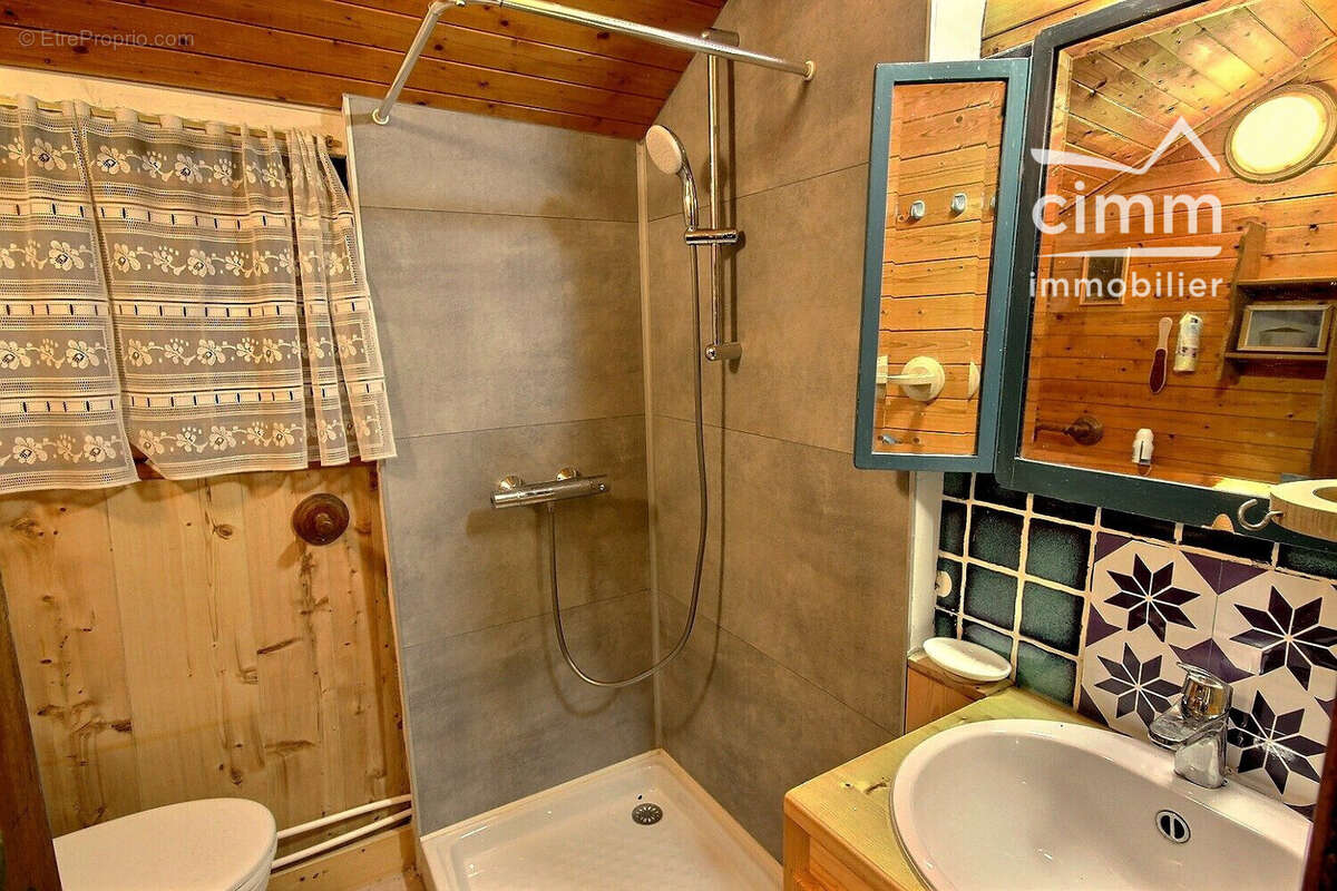 Maison 34 m² à La Riviere-Enverse  - photo 4