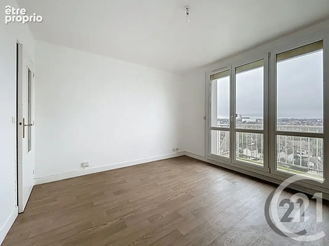 Appartement 49 m² à Troyes  - photo 2