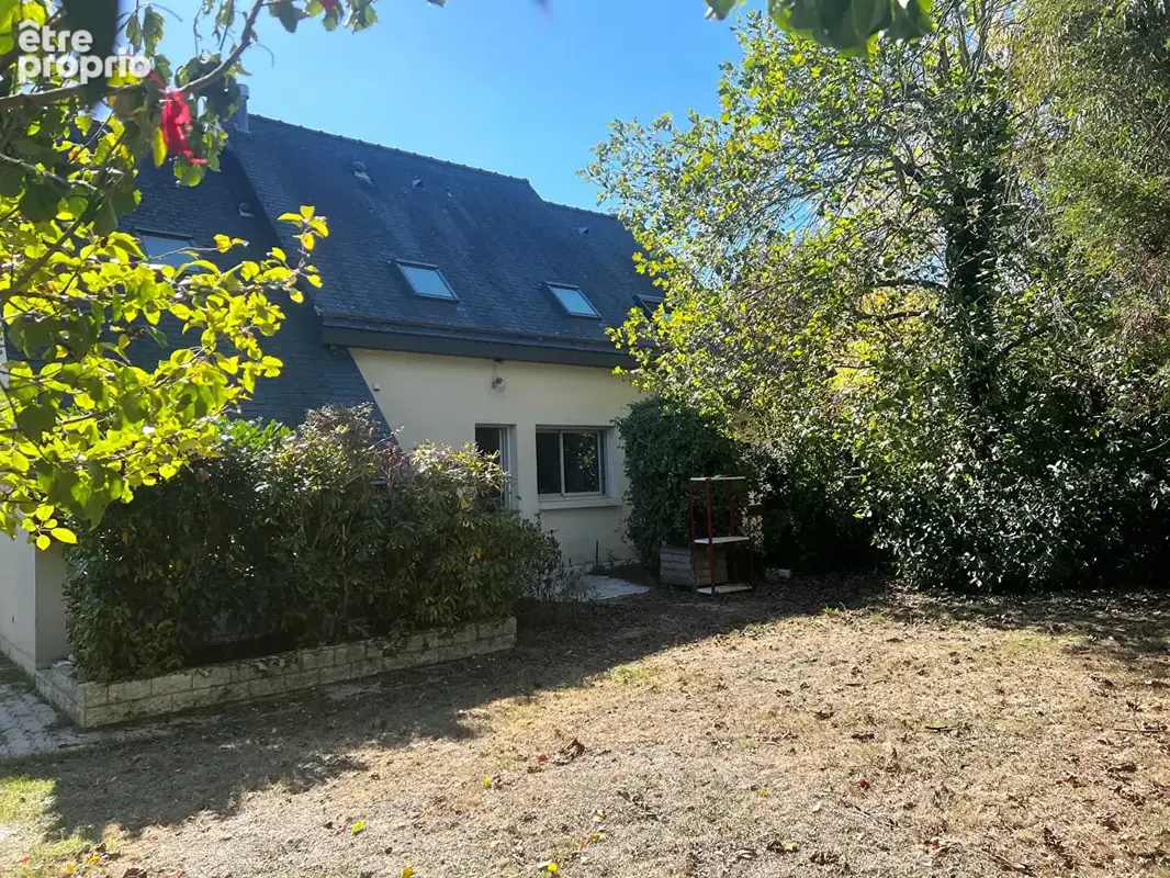 Photo Maison à Monnaie au prix de 327 050€