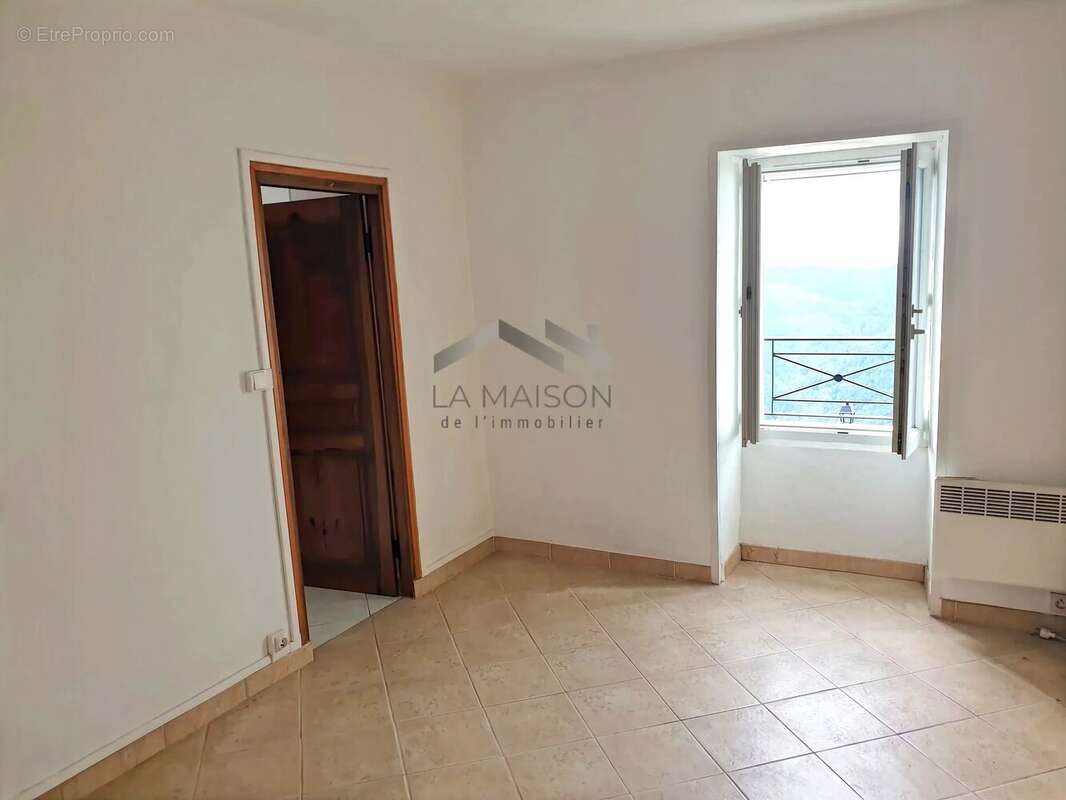 Appartement à ANTISANTI